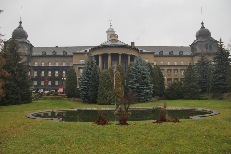 Katedra, kuria i jej ogrody w Katowicach to Pomnik Historii