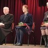 Wyróżnieni przez Akcję Katolicką i obecni na gali medalu "Pro Consecratione Mundi" - ks. prał. Stanisław Czernik, Maria Romankiewicz i Małgorzata Midor