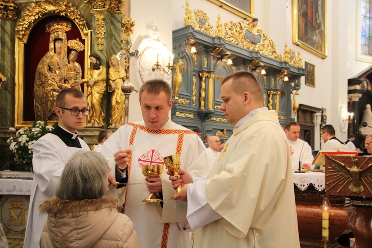 Święcenia diakonatu w katedrze łowickiej