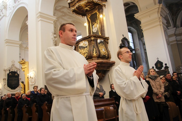 Święcenia diakonatu w katedrze łowickiej