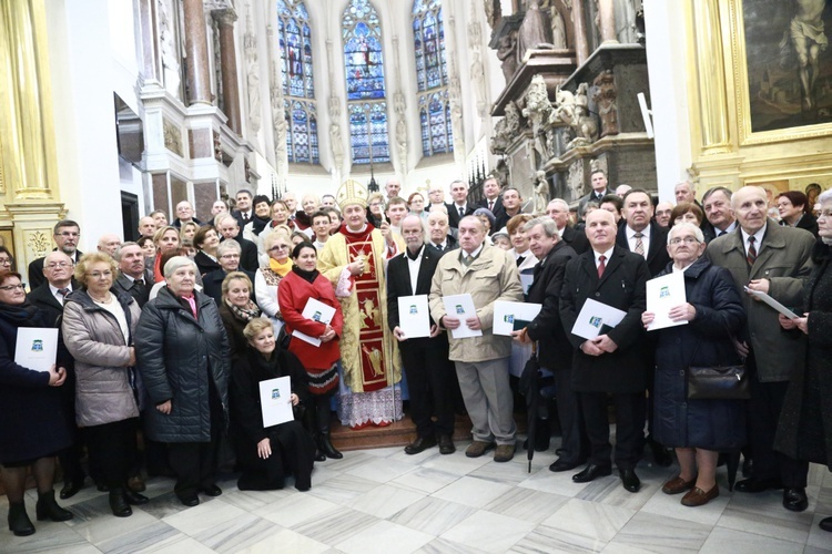 Wręczenie medali "Dei Regno Servire"