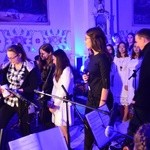 Koncert uwielbienia w Majdanie Królewskim 