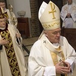 75 lat abp. Henryka Hosera