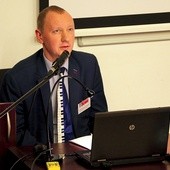 – W polskich realiach na odpowiednie praktyki dla studentów nie pozwalają często instrumenty – ich stan lub uproszczone wersje – mówił podczas prelekcji dr Tomasz Głuchowski.