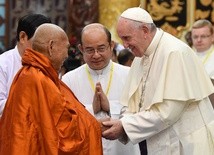 Papież do buddystów: Przywódcy religijni muszą przemawiać jednym głosem