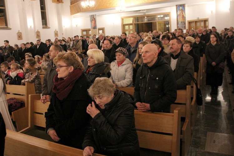 Zakręt. Bierzmowanie przy Madonnie