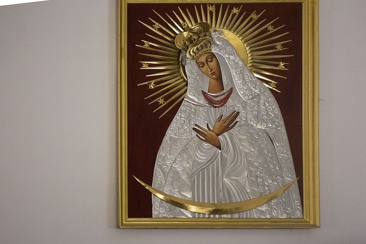 Korona dla Maryi w Halinowie