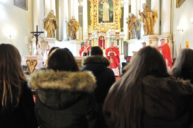 Abp Budzik w parafii Nawrócenia św. Pawła w Lublinie