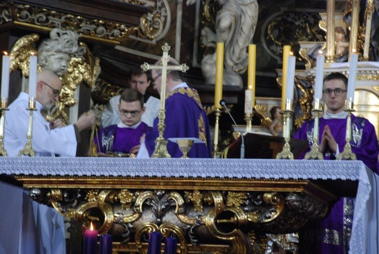 Mszy św. przewodniczył ks. Arkadiusz Chwastyk