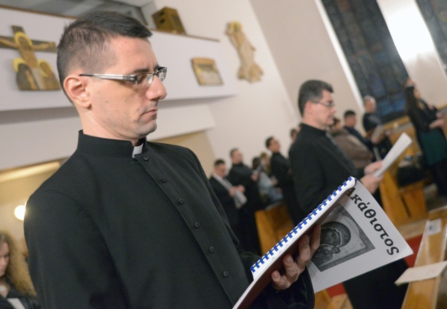 Akatyst w seminaryjnej kaplicy w Radomiu