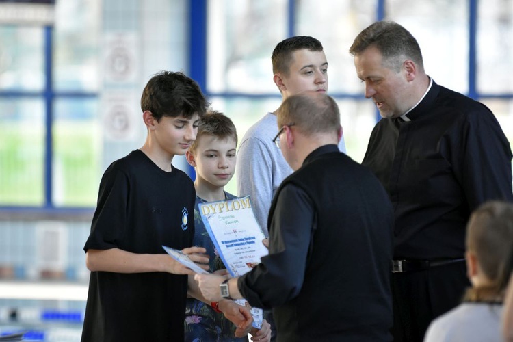 Diecezjalne zawody pływackie dla ministrantów i lektorów