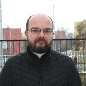 Ks. Damian Dorot jest doktorantem w Instytucie Liturgiki i Homiletyki na Wydziale Teologii KUL