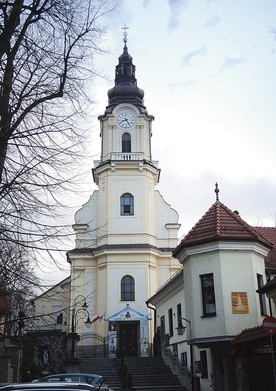 ◄	Tutaj to Różaniec jest centrum życia parafialnego.