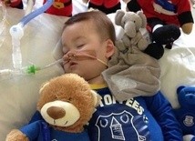 Alfie Evans nie żyje