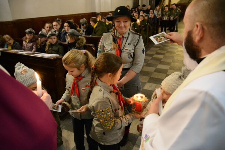 Światełko Betlejemskie w Opolu