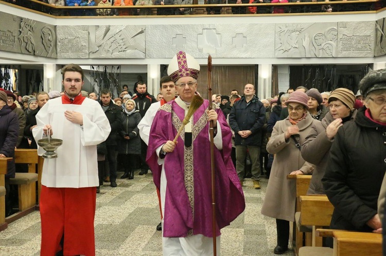 Poświęcenie odnowionego kościoła w Świdniku