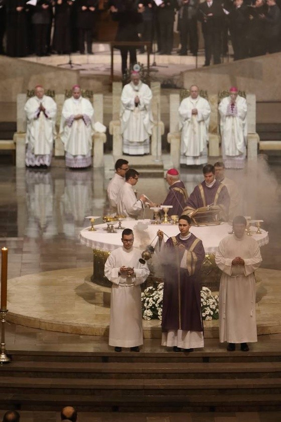 60 lecie kapłaństwa abp Damiana Zimonia część 1