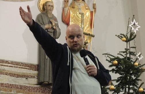 O. Adam Szustak w andrychowskim kościele św. Stanisława