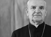 Biskupi warszawsko-prascy o śp. biskupie Stanisławie 