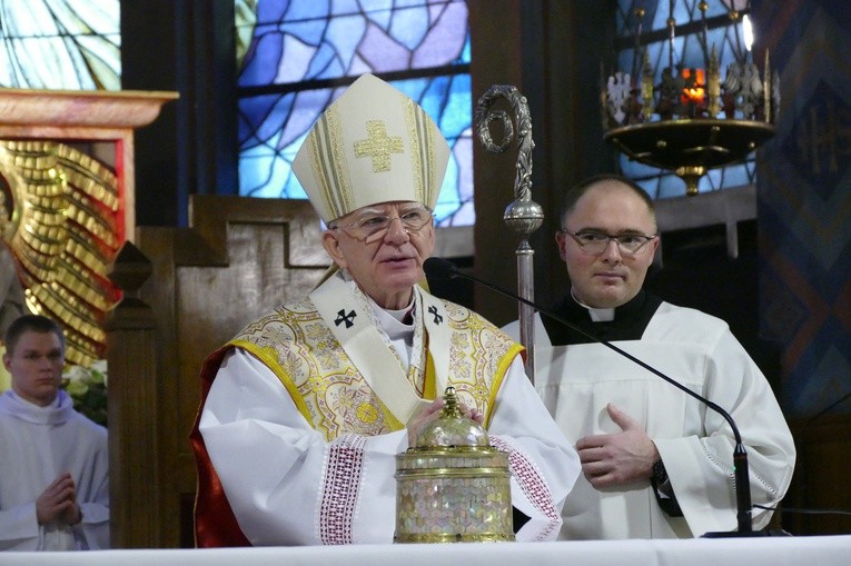 Prześladowania uczniów Chrystusa wciąż trwają