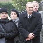 Bp Stanisław spoczął na Cmentarzu Bródzieńskim