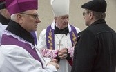 Bp Stanisław spoczął na Cmentarzu Bródzieńskim