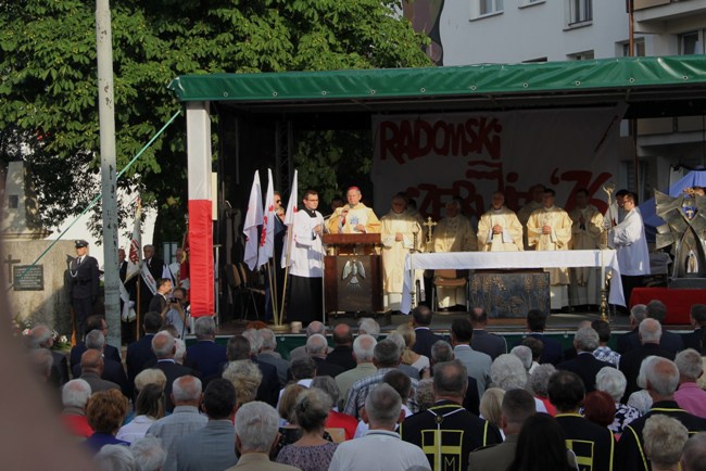 Czerwiec. Msza św. w 41. rocznicę wydarzeń Radomskiego Czerwca