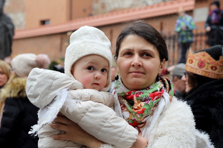 Z arcybiskupem i królem do Dzieciątka