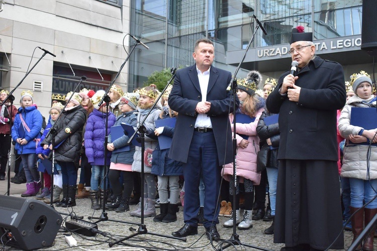 Na osiołku za Świętą Rodziną w Legionowie