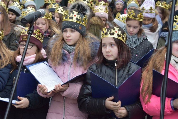 Na osiołku za Świętą Rodziną w Legionowie