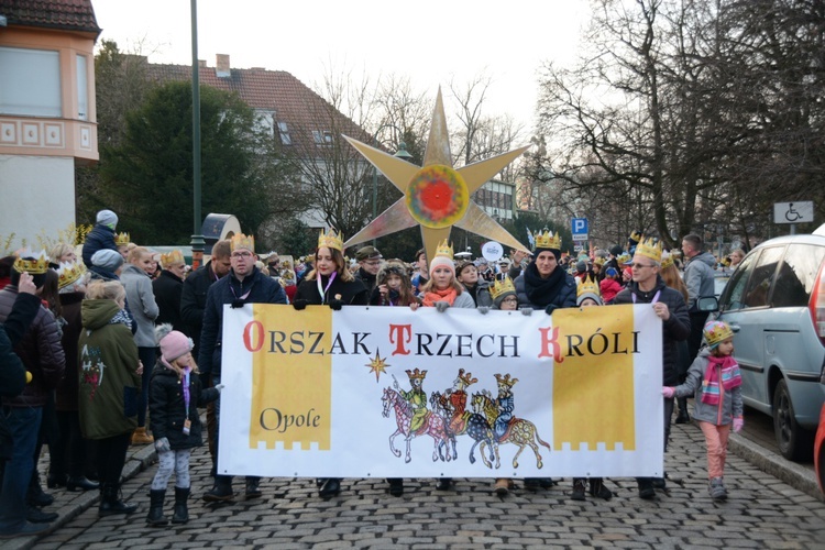 Orszak Trzech Króli w Opolu szedł już szósty raz