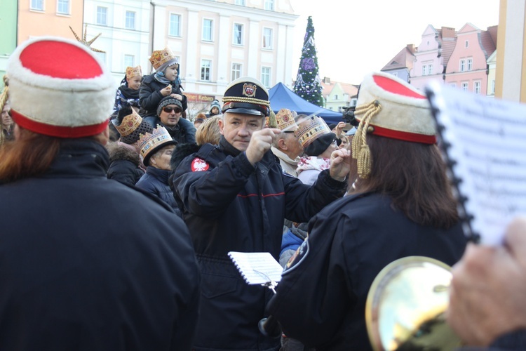 Tłumy na rynku