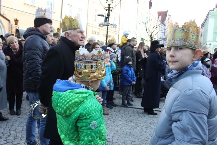 Tłumy na rynku