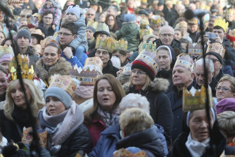 Tłumy na rynku