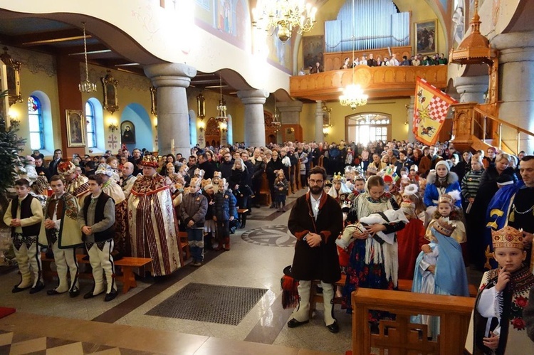 Z widokiem na ośnieżone Tatry 