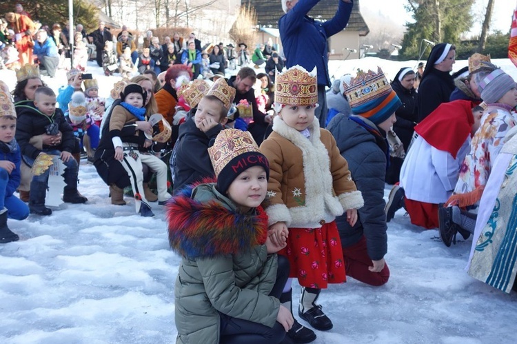 Z widokiem na ośnieżone Tatry 