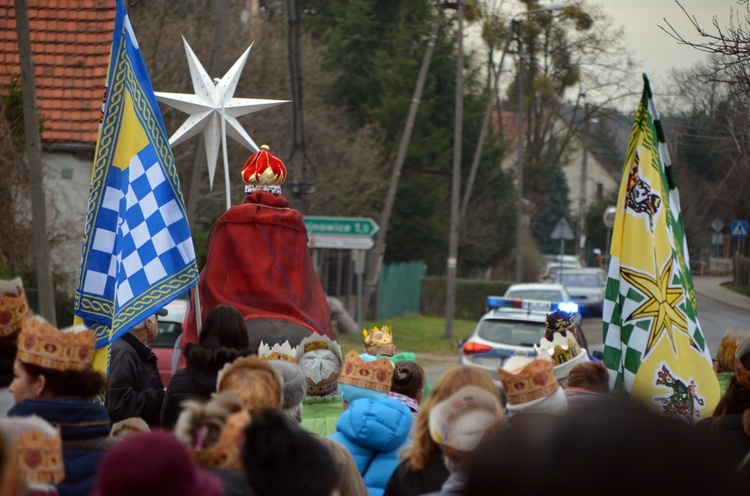 Orszak Trzech Króli w Mrozowie cz.2