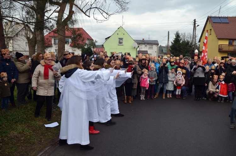 Orszak Trzech Króli w Mrozowie cz.2