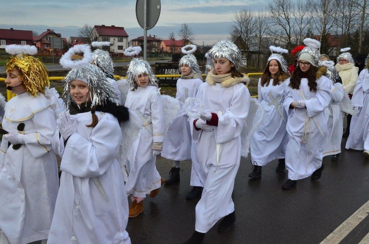 Orszak Trzech Króli w parafii Potok Stany