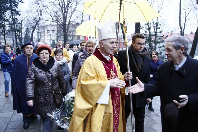 Święcenia biskupie ks. Andrzeja Iwaneckiego - cz. 1