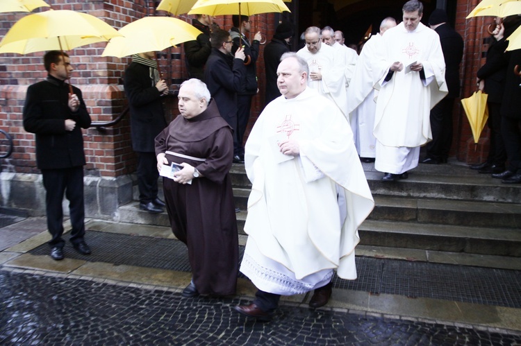 Święcenia biskupie ks. Andrzeja Iwaneckiego - cz. 1