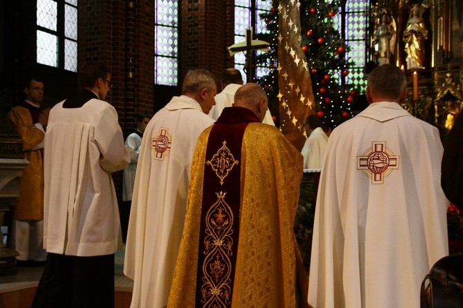 Święcenia biskupie ks. Andrzeja Iwaneckiego - cz. 1