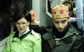 Kolędowanie z abp. Jędraszewskim w tramwaju MPK