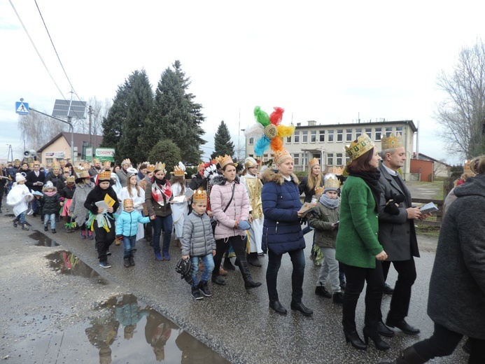 Borzęcin - Orszak Trzech Króli 2018 - nowe zdjęcia