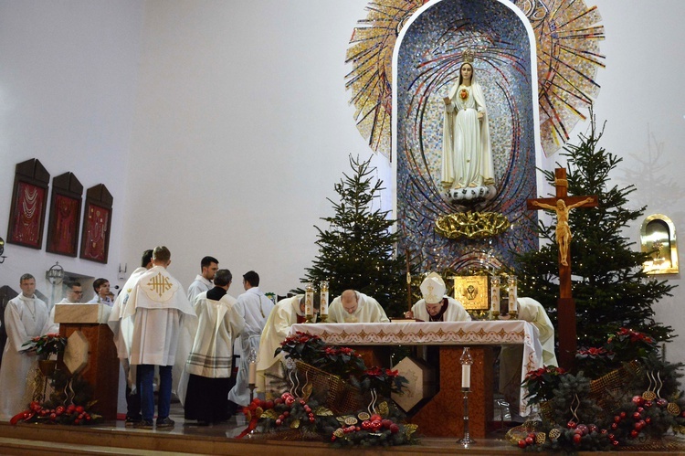 Chcą płynąć i lecieć do Panamy