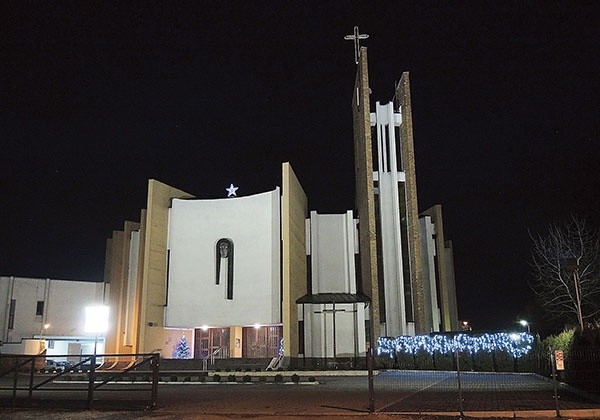 Kościół parafialny na osiedlu Brzeszcze. 