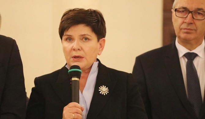 Życzenia uczestnikom spotkania i mieszkańcom złożyła wicepremier Beata Szydło