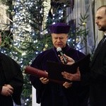 Nadanie tytułu doktora honoris causa prof. Rémiemu Brague'owi