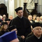 Nadanie tytułu doktora honoris causa prof. Rémiemu Brague'owi