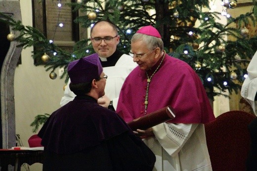 Nadanie tytułu doktora honoris causa prof. Rémiemu Brague'owi